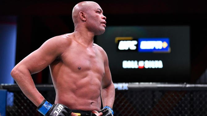 Những câu chuyện đáng chú ý trước thềm sự kiện Evander Holyfield - Vitor Belfort - Ảnh 6.