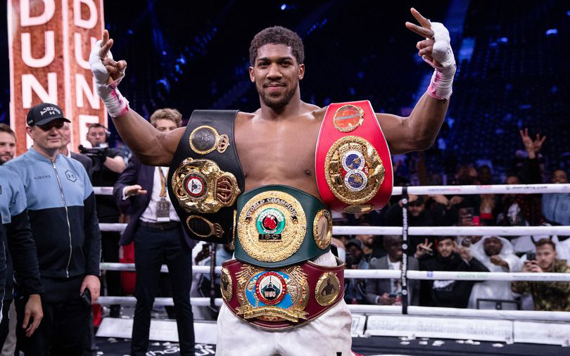 Anthony Joshua: Từ đối mặt với án tù 15 năm cho tới việc trở thành nhà vô địch thế giới