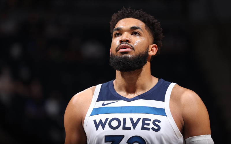 Sau khi sụt 23 kg vì Covid-19, Karl-Anthony Towns hứa hẹn trở lại mạnh mẽ tại NBA 2021/22