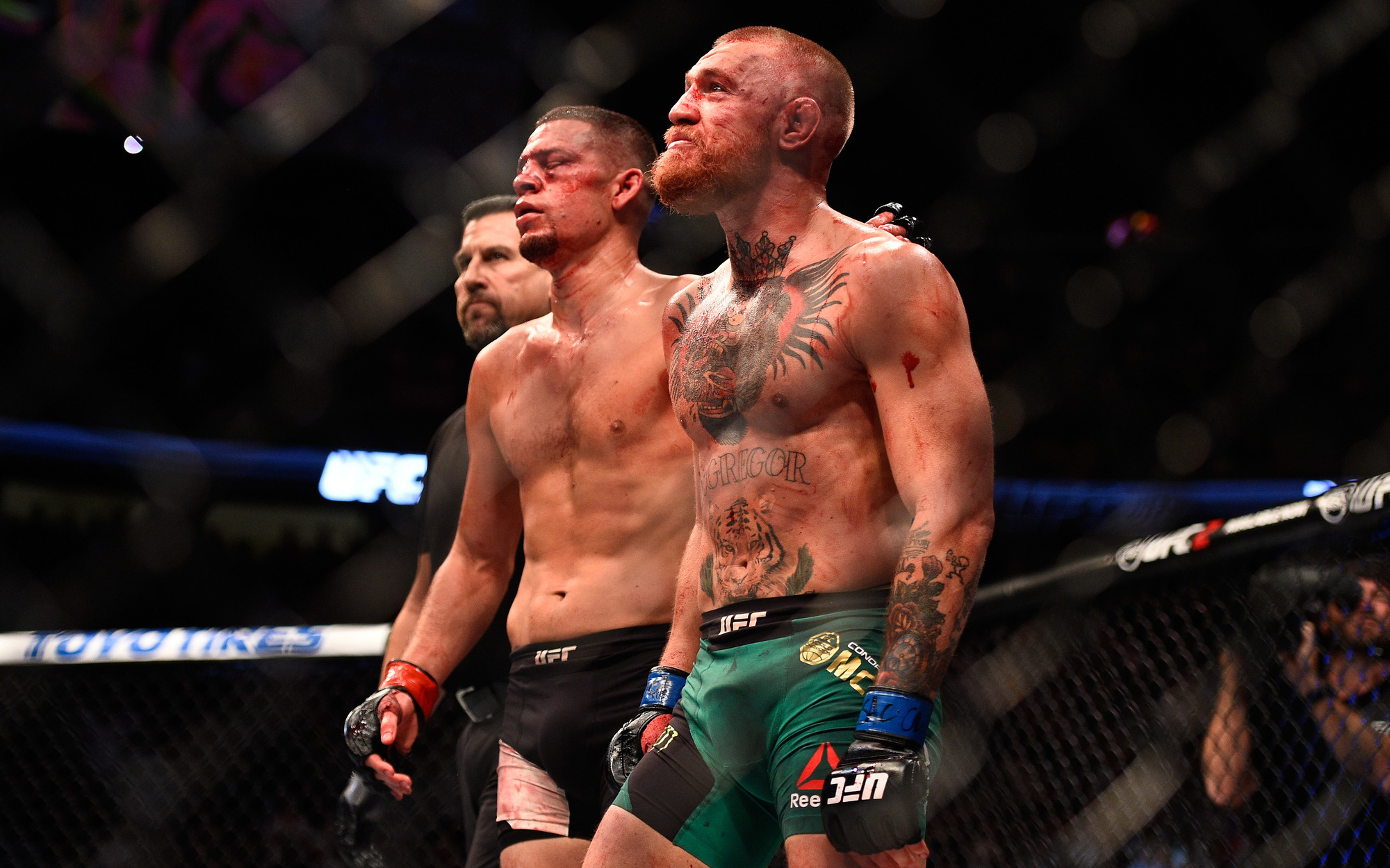 Kèo Oliveira vs Gaethje đã được chốt, vậy đâu là đối thủ phù hợp còn lại cho McGregor vào thời điểm này?