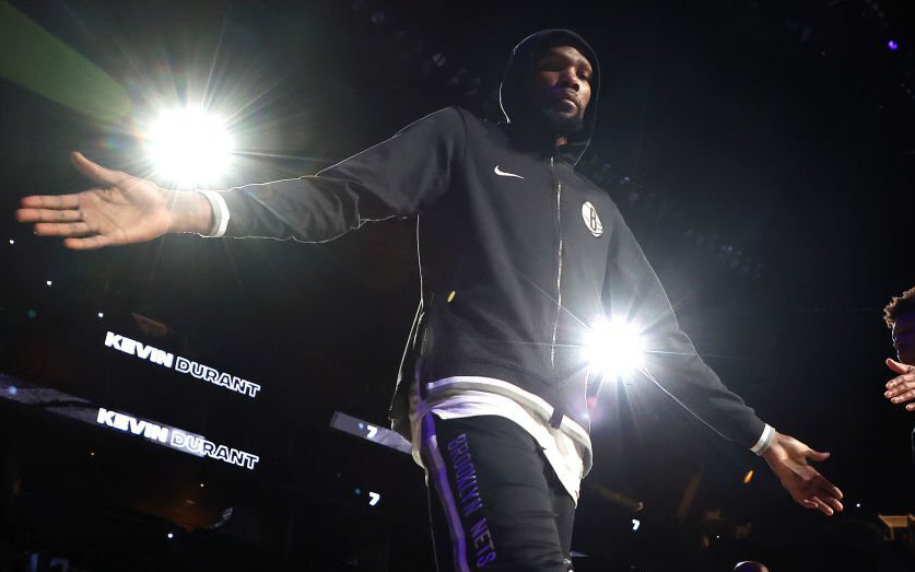 Kevin Durant tiếp tục toả sáng đưa Brooklyn Nets trở lại cuộc đua Playoffs