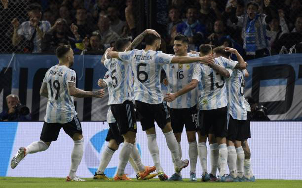 Thắng Venezuela 3 bàn không gỡ, Argentina nối dài chuỗi trận bất bại của mình