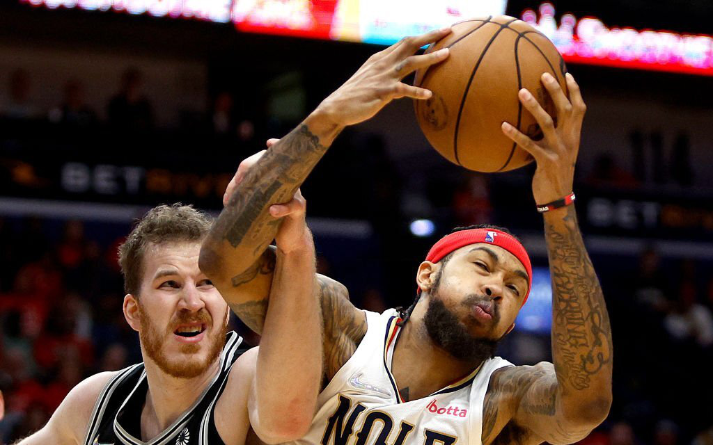 New Orleans Pelicans phá tan giấc mơ Playoffs của San Antonio Spurs