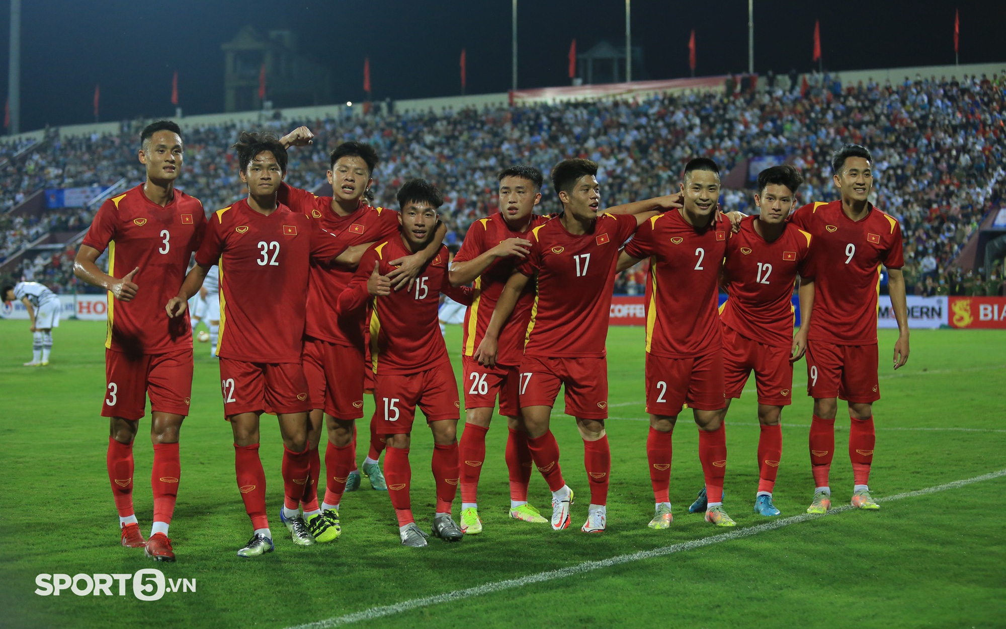 Đội trưởng U23 Việt Nam lừa thủ môn U20 Hàn Quốc, dễ dàng ghi bàn từ chấm 11m