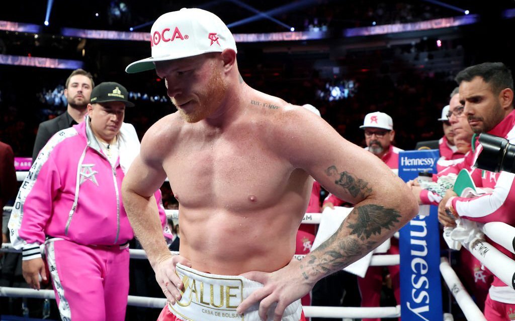 Canelo Alvarez không có gì phải xấu hổ với thất bại trước Dmitry Bivol