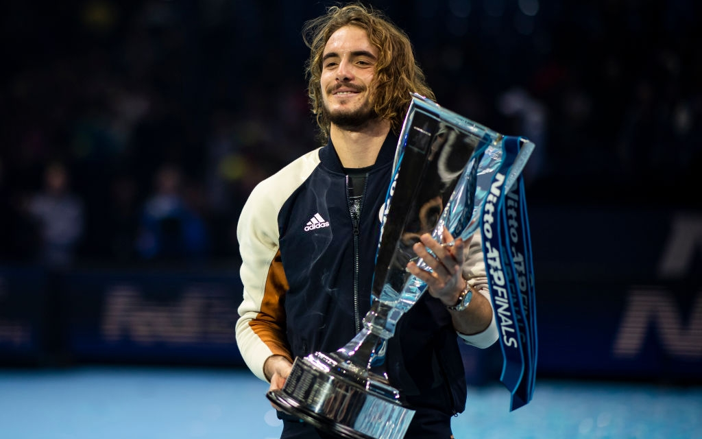 Ngược dòng thắng kịch tính, hot boy quần vợt đăng quang ATP Finals 2019