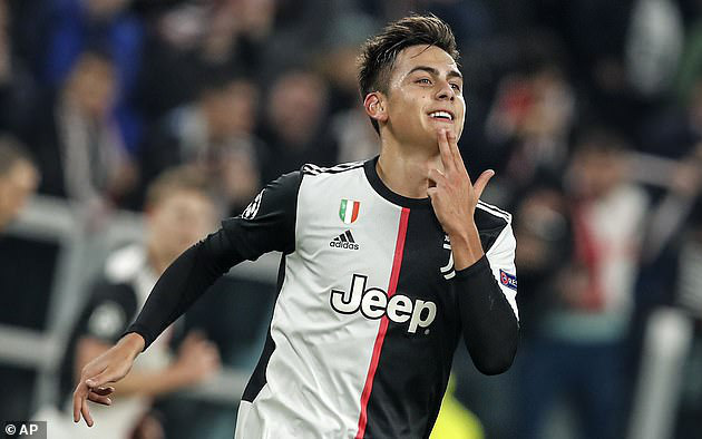 Juventus đánh bại Atletico Madrid trên sân nhà nhờ "khoảnh khắc ngôi sao" của Dybala