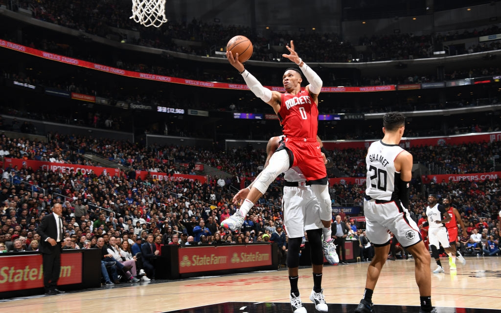 NBA 19-20: Russell Westbrook hóa người hùng của Rockets trong trận lội ngược dòng ấn tượng trước Clippers