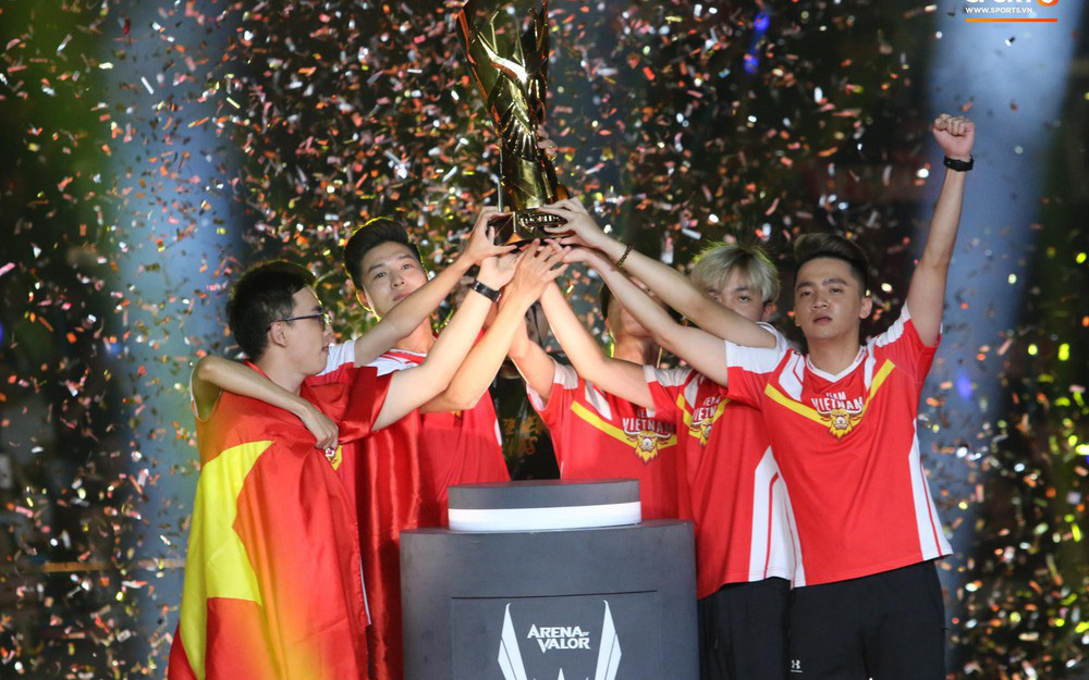 10 khoảnh khắc ấn tượng nhất Esports Việt Nam 2019: Lần đầu tiên vô địch thế giới