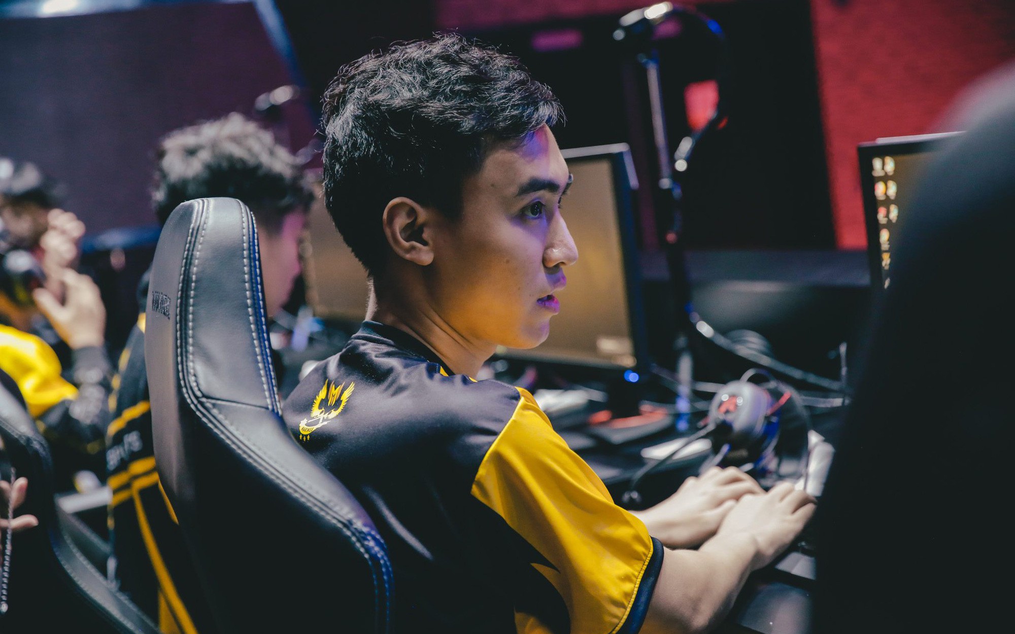 Địa chấn: GAM Esports chấm dứt mạch trận bất bại của nhà ĐKVĐ Dashing Buffalo