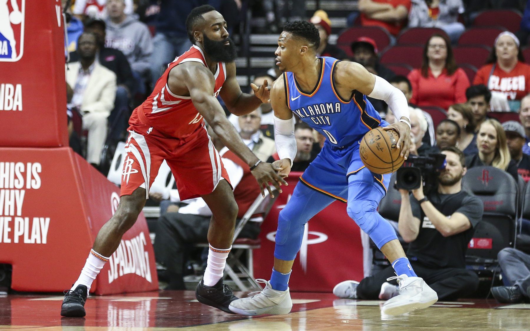 Westbrook đã thay đổi, khẳng định không cần nhiều bóng để tỏa sáng tại Houston Rockets