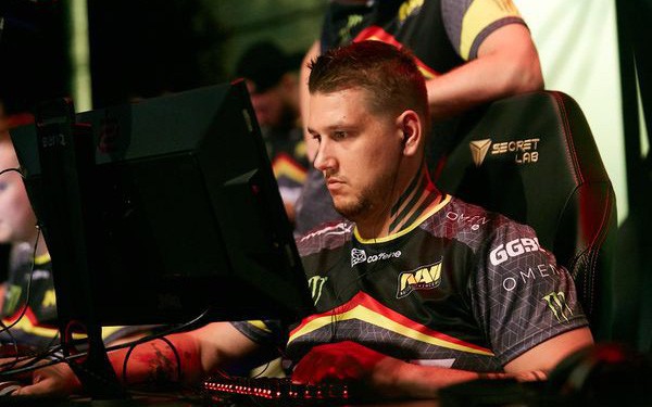 "Tạ" Zeus công bố thời gian rời khỏi Natus Vincere, S1mple sẽ sớm có đồng đội mới trong thời gian tới