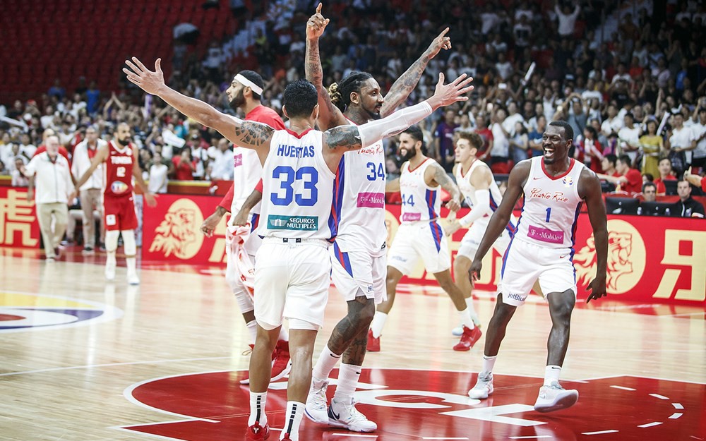 Puerto Rico sống sót vượt qua Tunisia ở cuối trận, chính thức giành chiếc vé vào vòng trong ở FIBA World Cup 2019