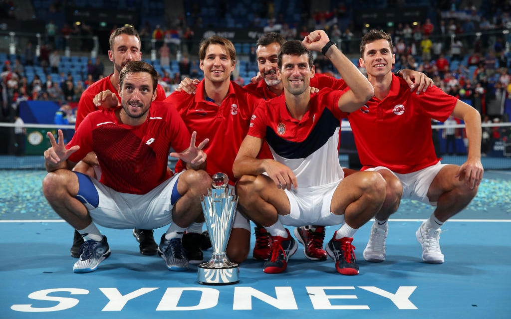 Hạ đẹp Nadal, Djokovic giúp tuyển Serbia vô địch "World Cup quần vợt"