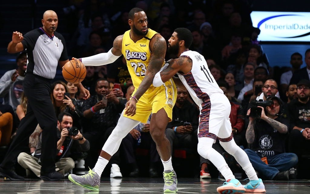 "Nhà vua" lập triple-double, giúp Los Angeles Lakers vượt qua "Hoàng tử" thành Brooklyn Nets