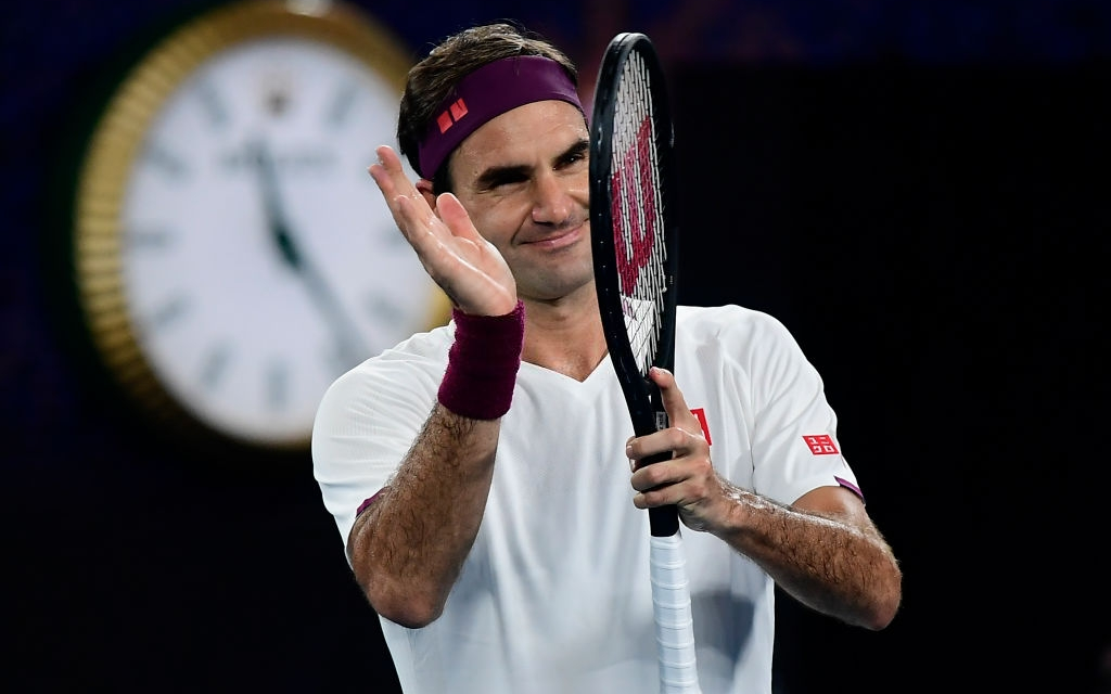 Federer tiếp tục sắm vai "Xuân tóc đỏ" ở Australian Open