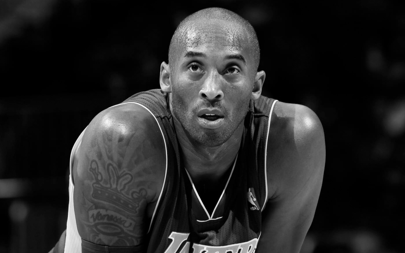 Thảm kịch của thế giới bóng rổ: Kobe Bryant qua đời sau một tai nạn máy bay