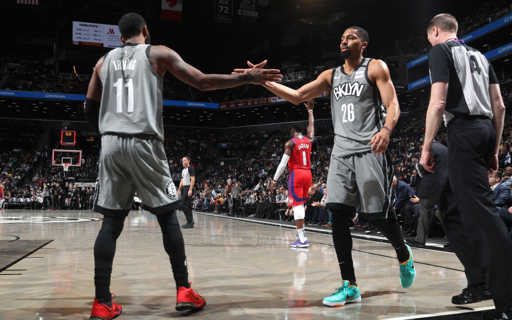 Tri ân cố huyền thoại Kobe trên sân nhà, Brooklyn Nets giành chiến thắng dễ dàng trước Detroit Pistons