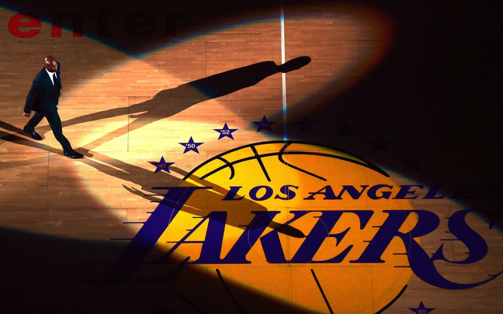 Xúc động trước lý do Los Angeles Lakers không tham gia thị trường chuyển nhượng NBA 2019-2020