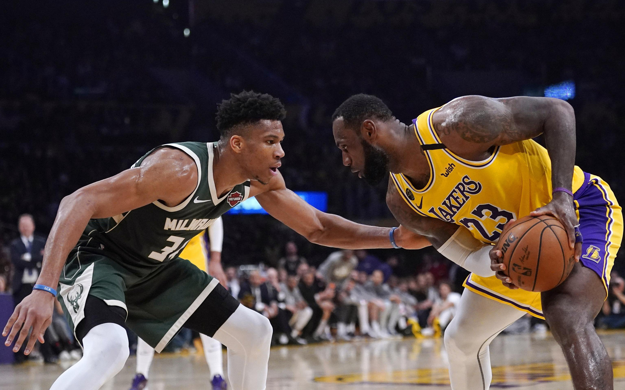 Giannis Antetokounmpo, LeBron James và top 10 cầu thủ có nguy cơ đánh mất kỷ lục cá nhân vì Covid-19