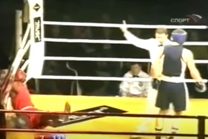 Tay đấm bất bại từng hạ đo ván Deontay Wilder: Chân của anh ta khá yếu - Ảnh 2.