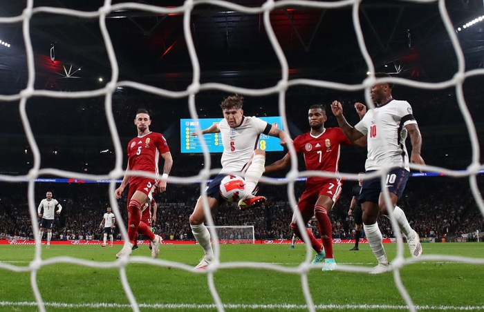 Hàng công phung phí cơ hội, tuyển Anh để Hungary cầm hòa 1-1 ngay trên sân nhà - Ảnh 4.