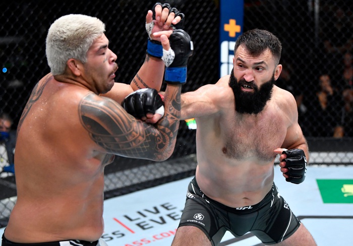 Kèo hay đã lên: Andrei Arlovski và Kayla Harrison chuẩn bị tái xuất võ đài - Ảnh 1.