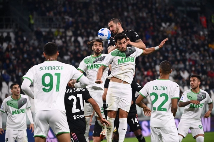 Juventus thua cay đắng phút cuối trên sân nhà - Ảnh 2.
