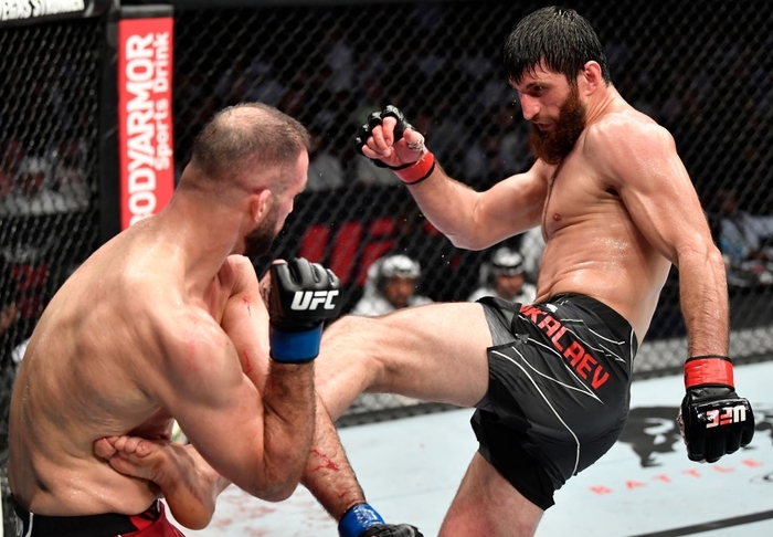 Trực tiếp UFC 267: Khamzat Chimaev giành chiến thắng ấn tượng - Ảnh 3.