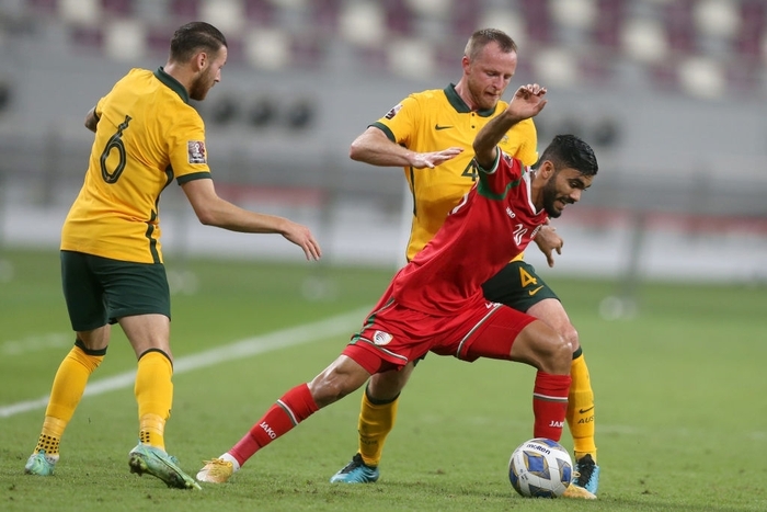 Đôi công hấp dẫn, Úc đánh bại Oman với tỷ số 2-1 - Ảnh 3.