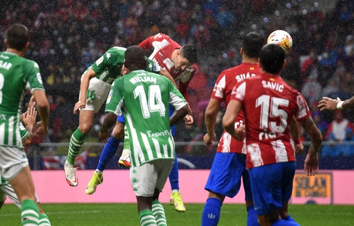 Atletico Madrid thị uy sức mạnh - Ảnh 4.