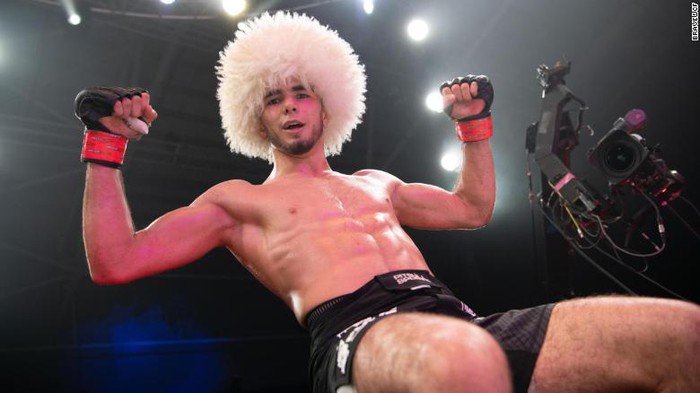 UFC chính thức ký hợp đồng cùng "Tiểu Khabib" Muhammad Mokaev, võ sĩ sở hữu chuỗi 28 trận toàn thắng - Ảnh 2.