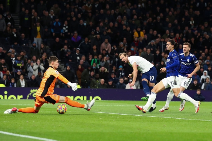 Antonio Conte có 3 điểm đầu tiên cùng Tottenham - Ảnh 5.