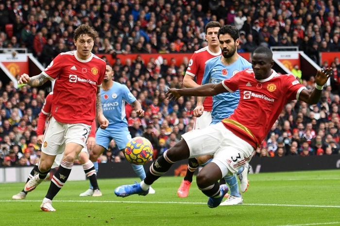 Man City "nghiền nát" MU trong trận derby Manchester tẻ nhạt - Ảnh 1.