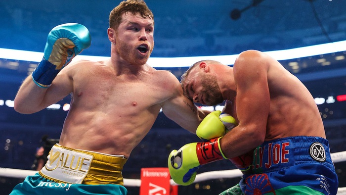 Lợi ích khi trở thành số 1: Canelo Alvarez và hàng tá đối thủ tiềm năng để lựa chọn - Ảnh 1.