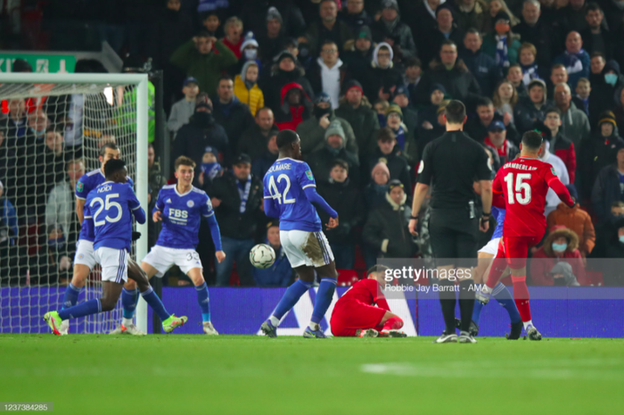 Bị dẫn 3-1, Liverpool kiên cường ngược dòng phút 90 5' và thắng luân lưu để vào bán kết Cúp Liên đoàn - Ảnh 4.