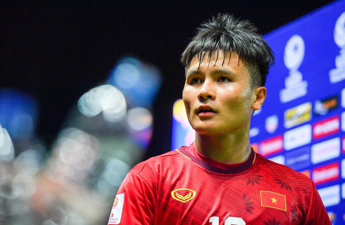 Vì Quang Hải, HLV Park Hang-seo hoãn công bố 3 suất quá tuổi dự SEA Games 31 - Ảnh 1.