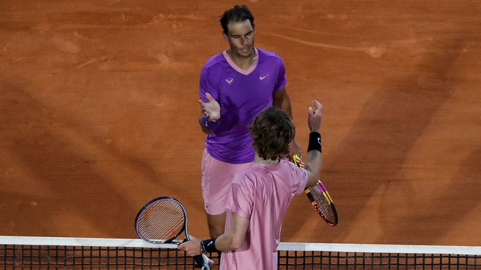 Nối bước Djokovic, Nadal bất ngờ dừng bước ở tứ kết Monte Carlo - Ảnh 1.