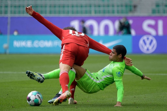 Sao trẻ tỏa sáng giúp Bayern Munich thắng sát nút - Ảnh 4.