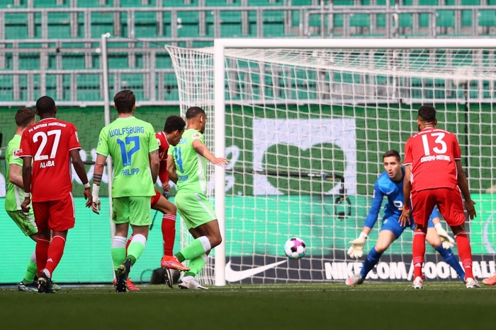 Sao trẻ tỏa sáng giúp Bayern Munich thắng sát nút - Ảnh 5.