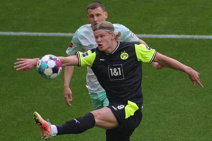 Haaland lập cú đúp, Dortmund dễ dàng "làm gỏi" Werder Bremen ngay trên sân nhà Signal Iduna Park - Ảnh 1.