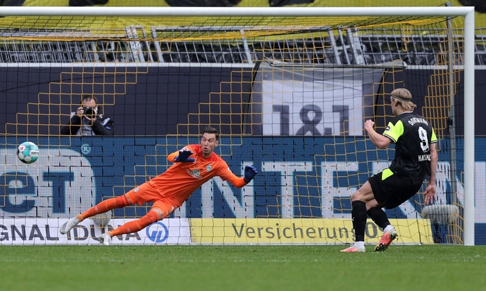 Haaland lập cú đúp, Dortmund dễ dàng "làm gỏi" Werder Bremen ngay trên sân nhà Signal Iduna Park - Ảnh 4.