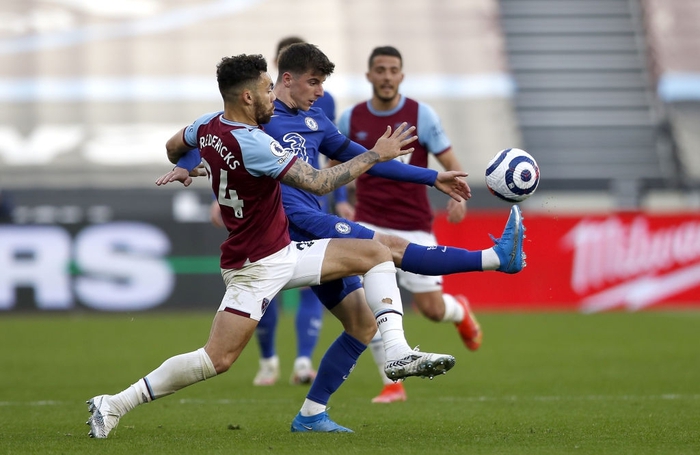 Chelsea bắn hạ West Ham trong trận cầu 6 điểm tranh vé dự Champions League - Ảnh 2.