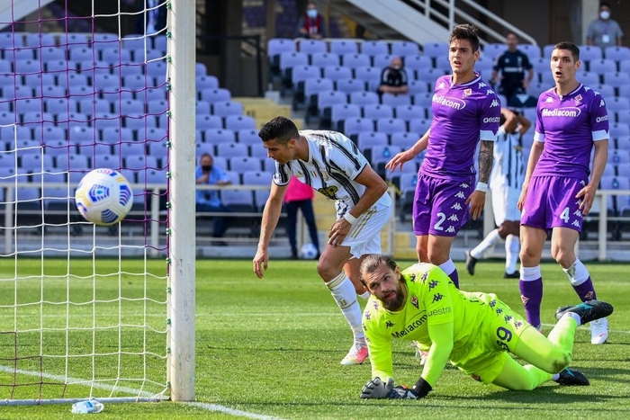 Ronaldo mờ nhạt, Juventus nhọc nhằn hòa Fiorentina - Ảnh 7.