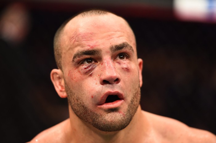 "Sống sót" sau cú đánh ngã, Eddie Alvarez vẫn không tránh khỏi thất bại tại ONE  - Ảnh 3.