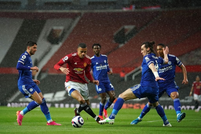 MU thất thủ trước Leicester City, Man City chính thức lên ngôi vô địch - Ảnh 3.
