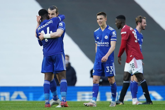 MU thất thủ trước Leicester City, Man City chính thức lên ngôi vô địch - Ảnh 7.