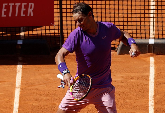 Djokovic hủy diệt đối thủ, Nadal thoát thua ngoạn mục ở vòng 3 Rome Masters - Ảnh 12.