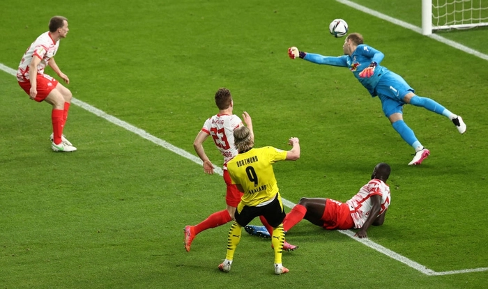 Sancho và Haaland rực sáng đưa Dortmund vô địch Cúp Quốc gia Đức - Ảnh 4.