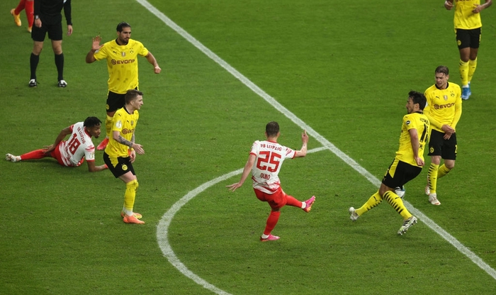 Sancho và Haaland rực sáng đưa Dortmund vô địch Cúp Quốc gia Đức - Ảnh 6.